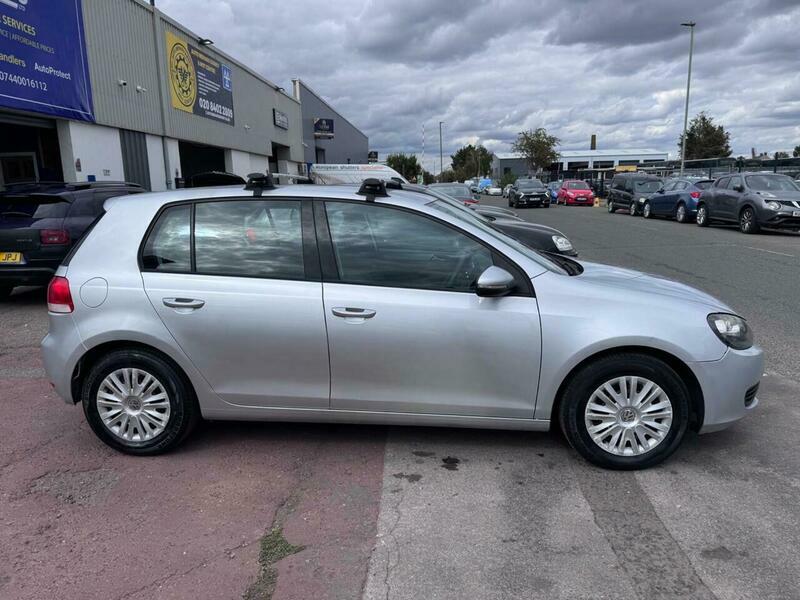 Volkswagen Golf 1.4 Tsi S Euro Silver #2