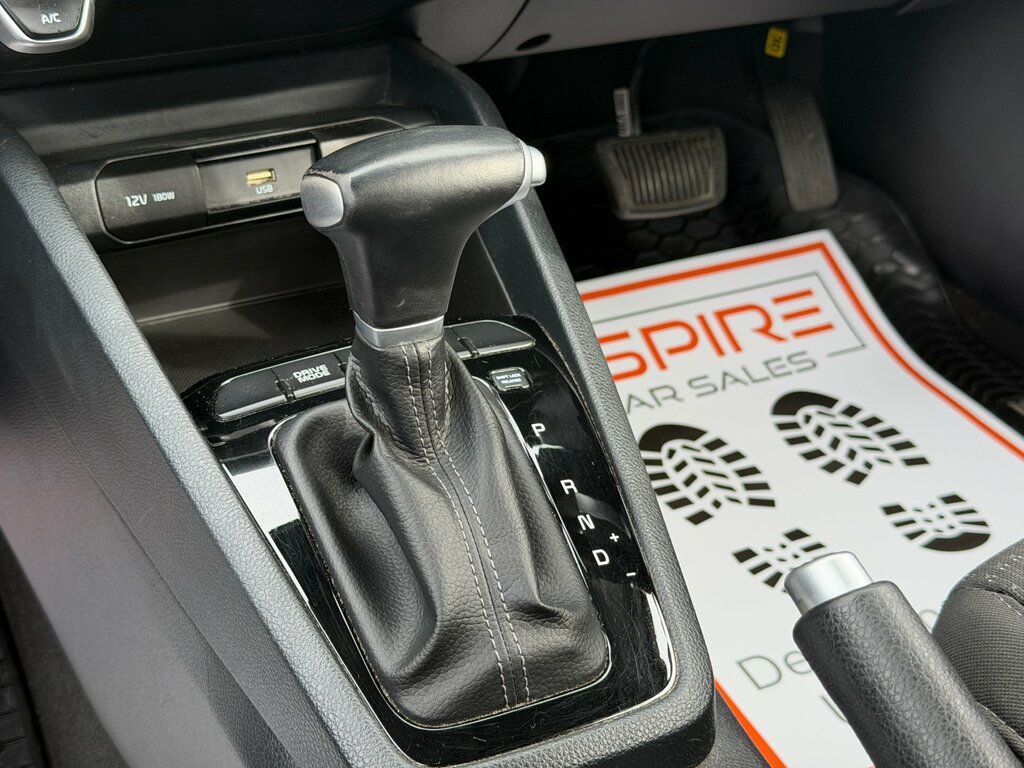 Kia Stonic 1.0T Gdi 48V Connect White #24