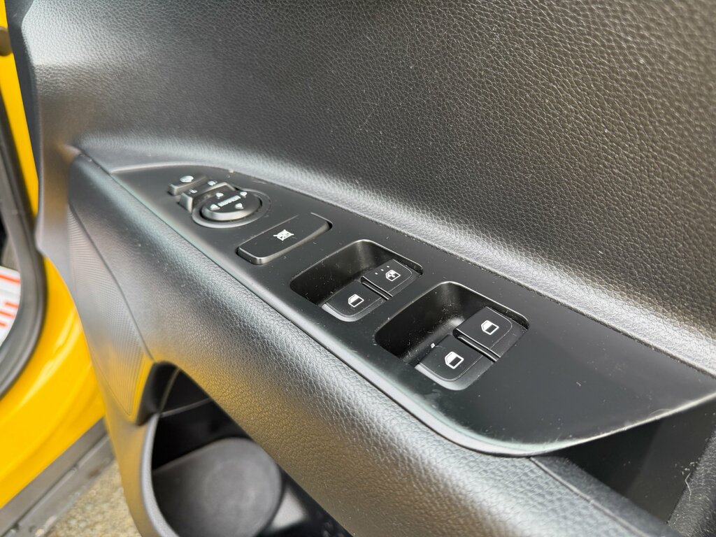 Kia Stonic 1.0T Gdi 48V Connect White #18