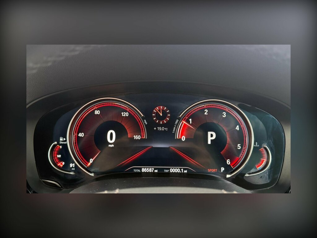 BMW 5 Series Se #9