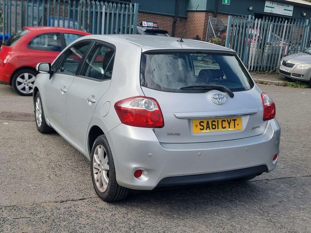 Toyota Auris 1.33 Dual Vvt-i Tr Euro 4 Ss 201161 Silver #3