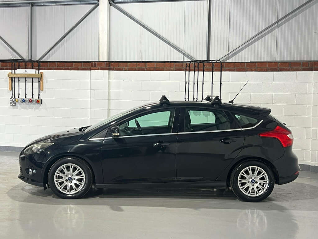 Ford Focus 1.6 Focus Titanium Tdci WP61AED Black #6