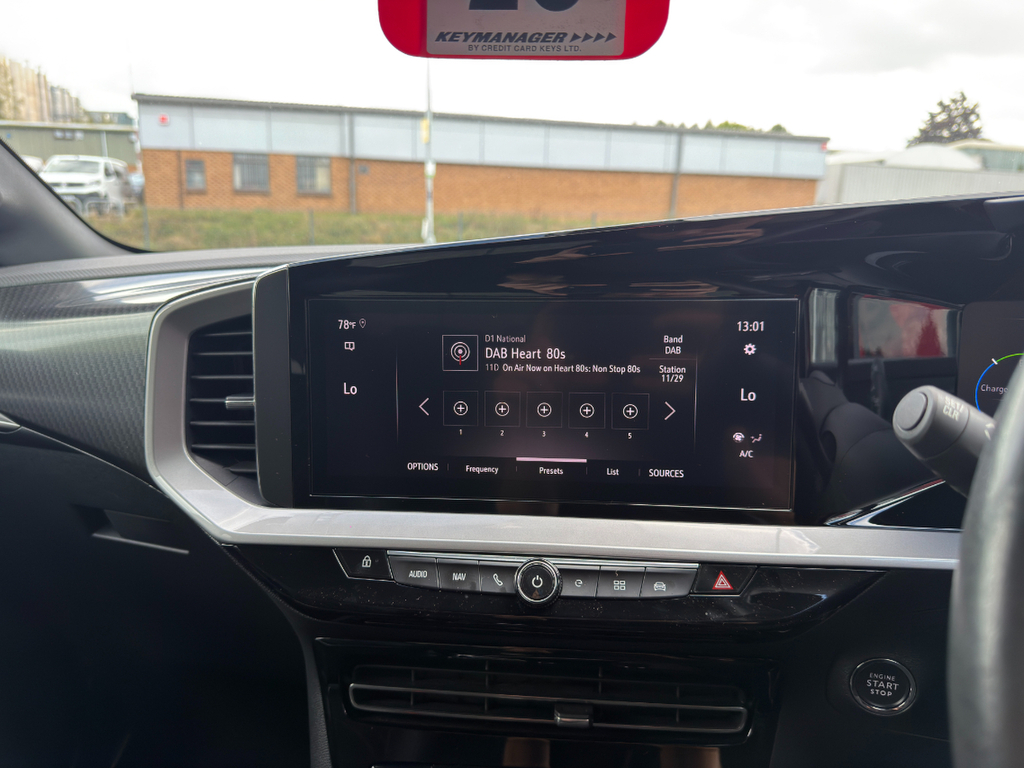 Vauxhall Mokka-e 50Kwh Ultimate White #26