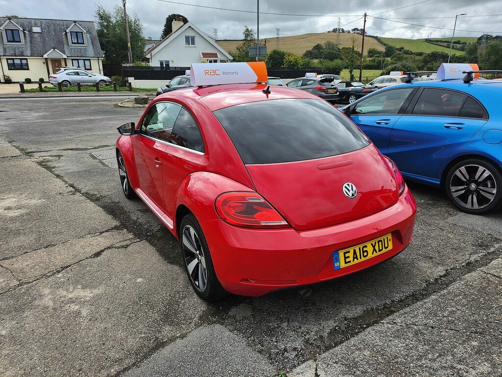 Volkswagen Beetle Design 2.0 Tdi Bluemotion Technology 110 Red #6