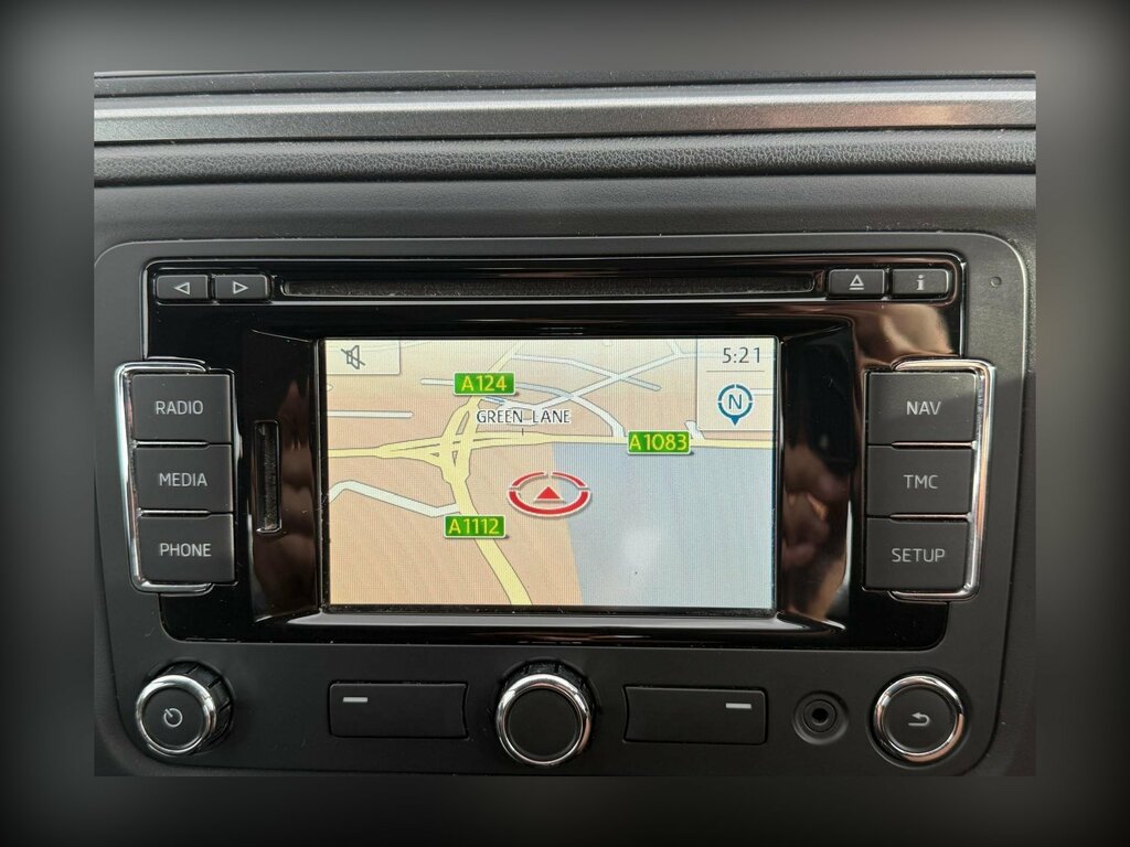 Skoda Rapid 1.6 Tdi Silver #18