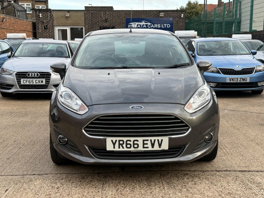 Ford Fiesta 1.5 Tdci Zetec Euro 6 Grey #3