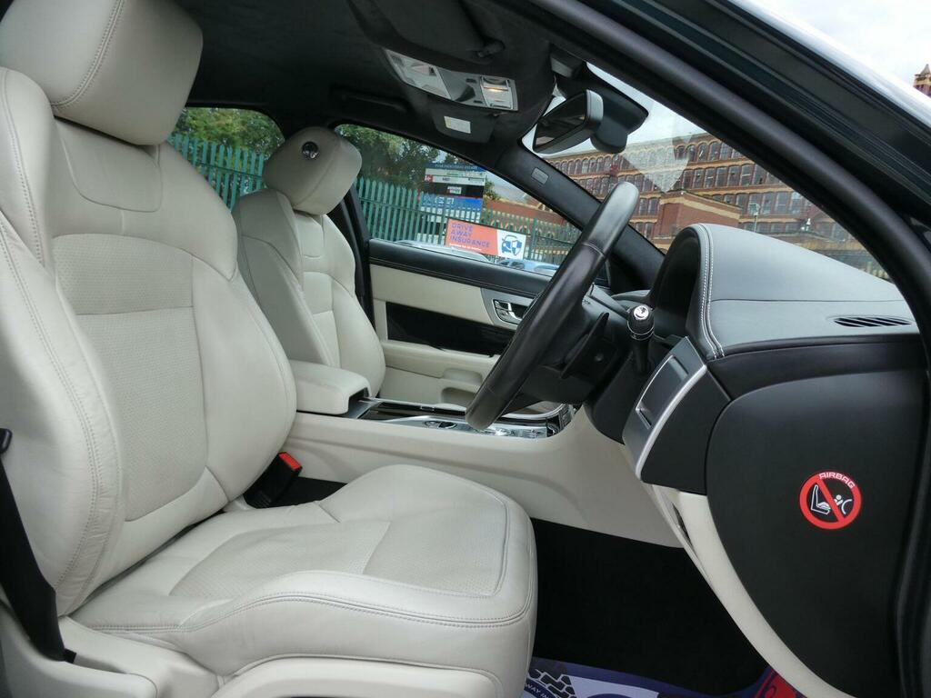 Jaguar XF Saloon 3.0D S V6 Portfolio Euro 5 Ss Green #5