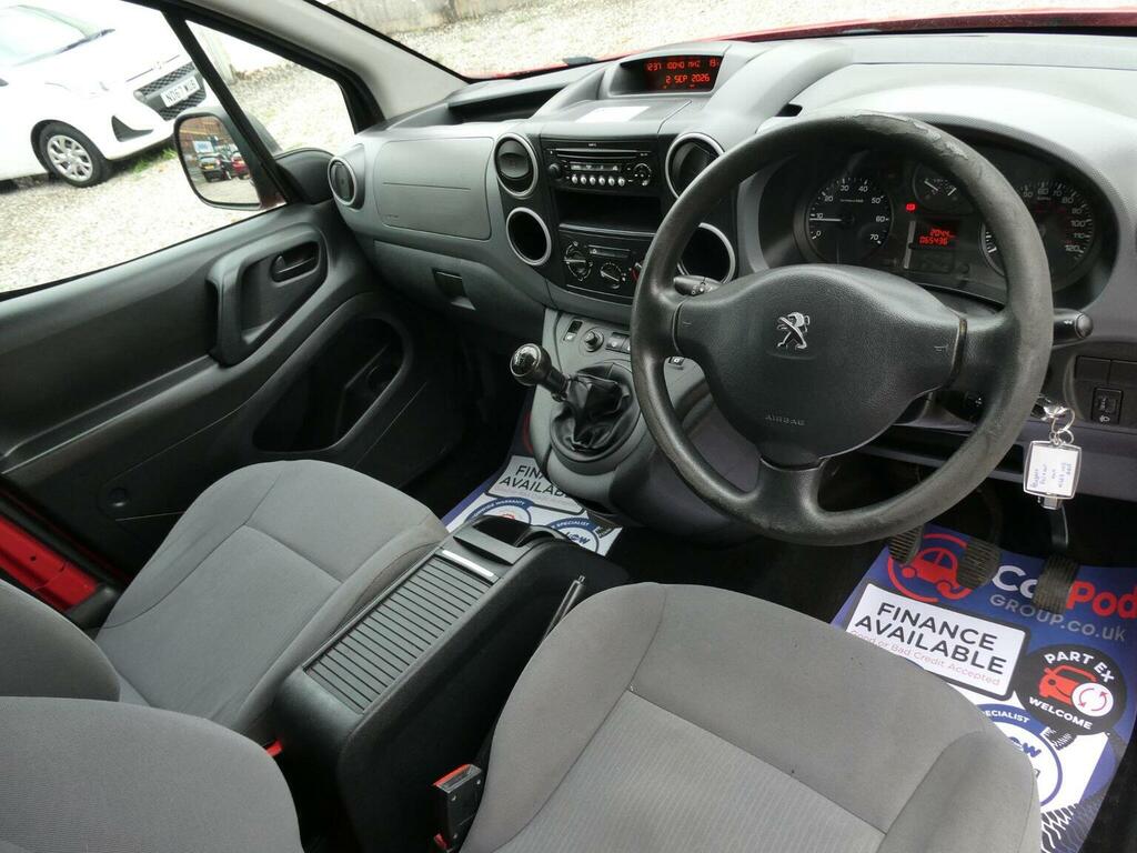 Peugeot Partner 1.6 Hdi 750 S L2 Red #2