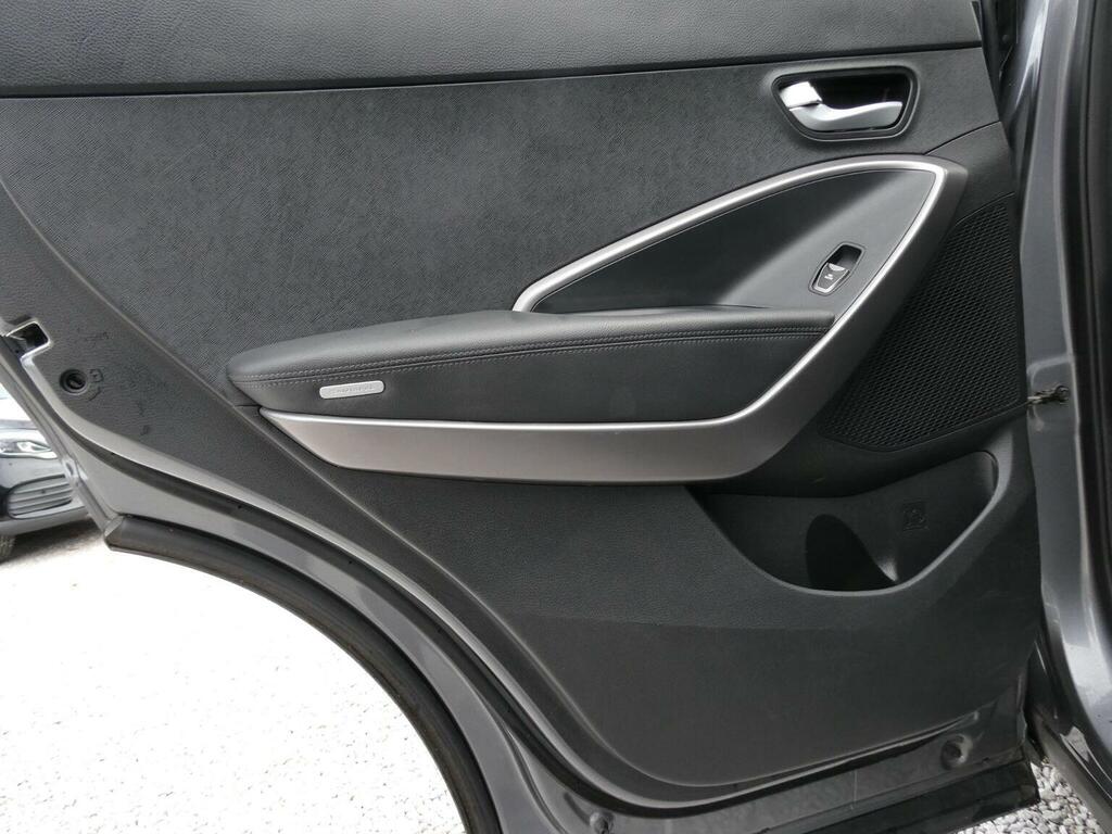 Hyundai Santa Fe Style #41