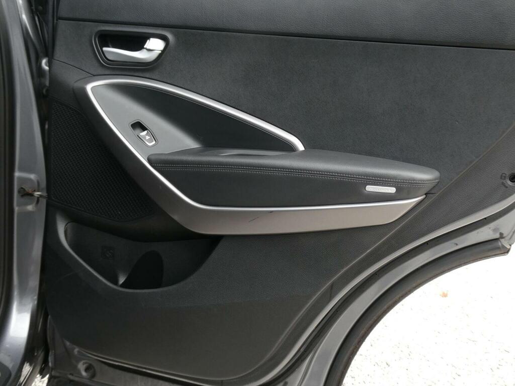Hyundai Santa Fe Style #40