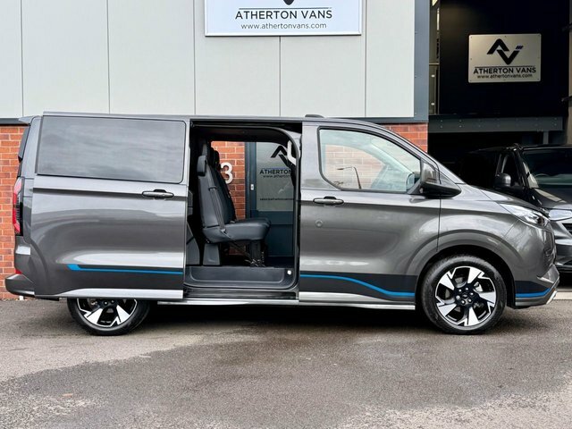 Ford Transit Custom 2.5 320 Duratec 11.8Kwh Sport Combi Van Grey