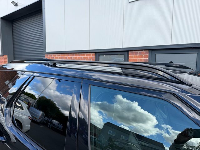 Land Rover Discovery 3 R-dynamic Se Brown #27