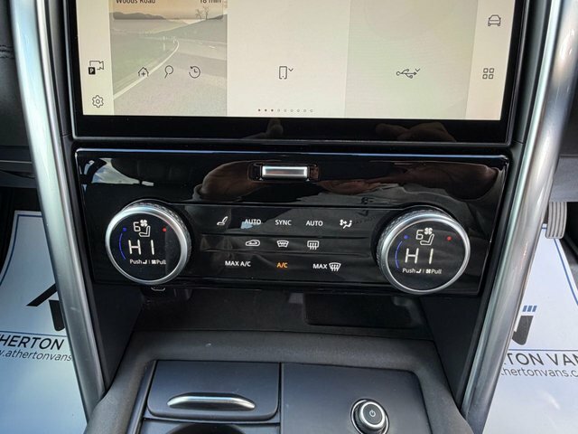 Land Rover Discovery 3 R-dynamic Se Brown #37