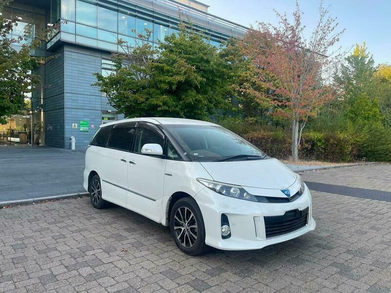 Toyota Estima Hybrid Cam-pilot Seats-7 White