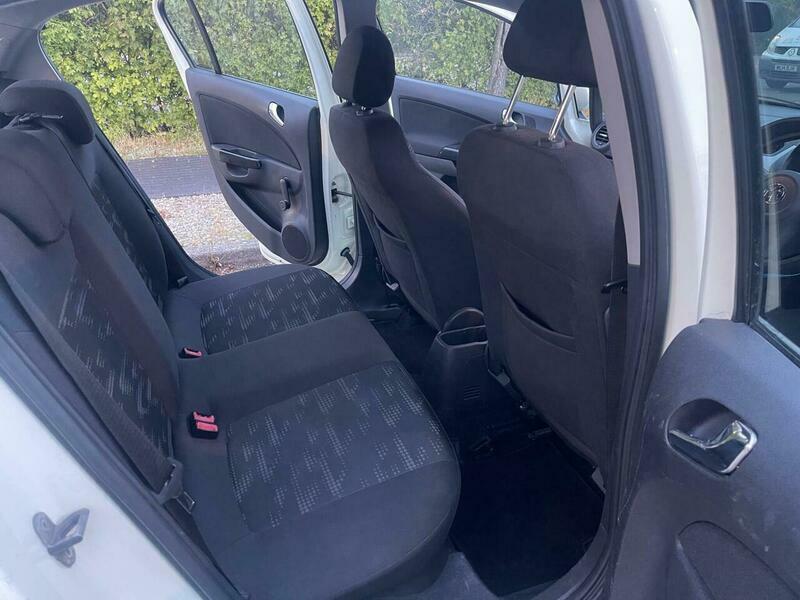 Vauxhall Corsa 1.4 16V Se Euro 5 Yellow #15