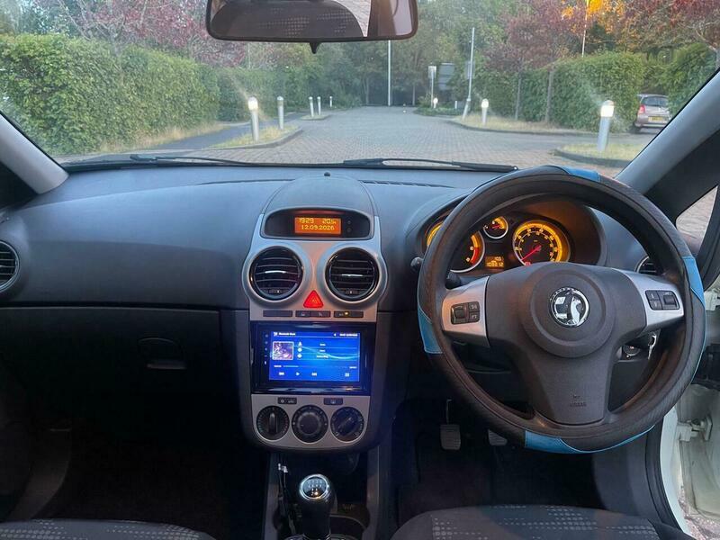 Vauxhall Corsa 1.4 16V Se Euro 5 Yellow #10