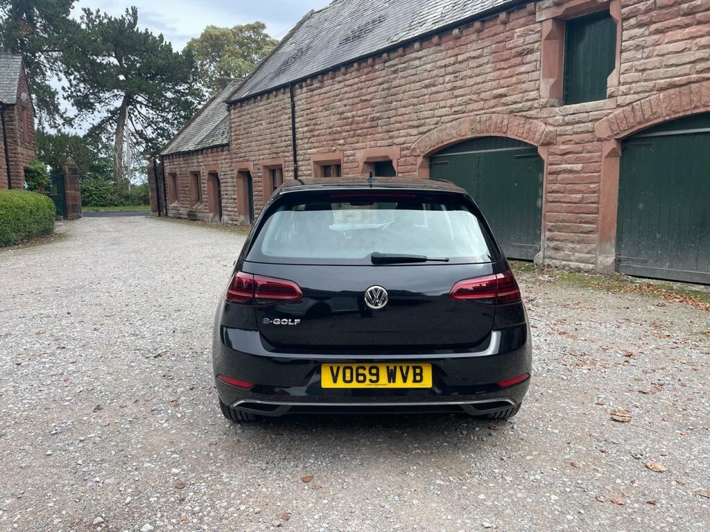 Volkswagen e-Golf 35.8Kwh E-golf Black #9