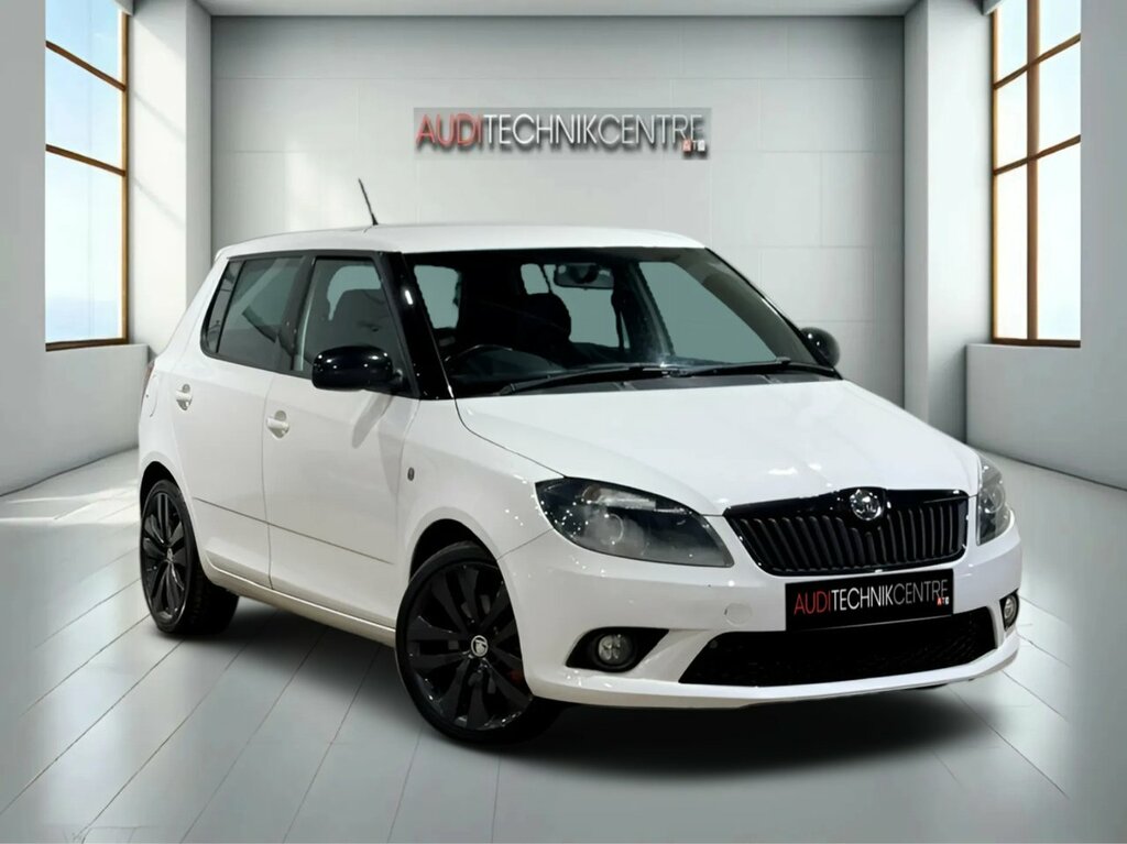 Skoda Fabia Tsi Vrs S2000 White