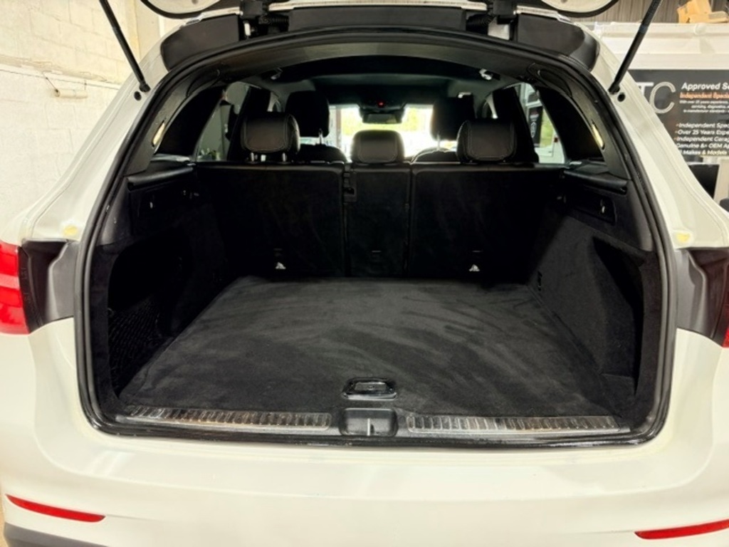 Mercedes-Benz GLC Class Glc 220 D 4Matic Amg Line Premium White #21
