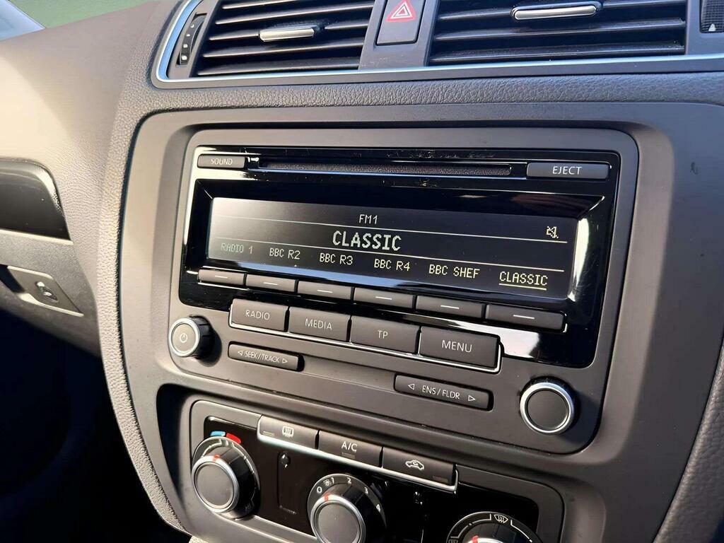 Volkswagen Jetta S Tdi Bluemotion Technology Black #20
