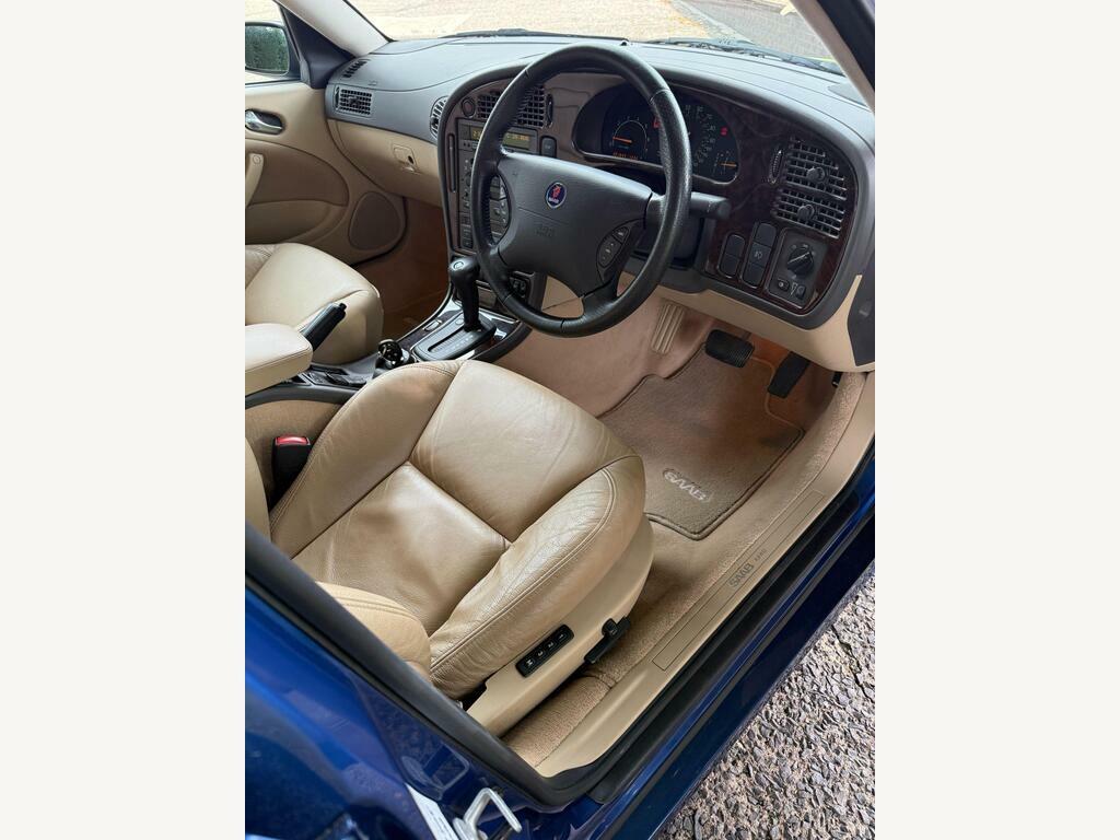 Saab 9-5 Estate 2002 Green #19
