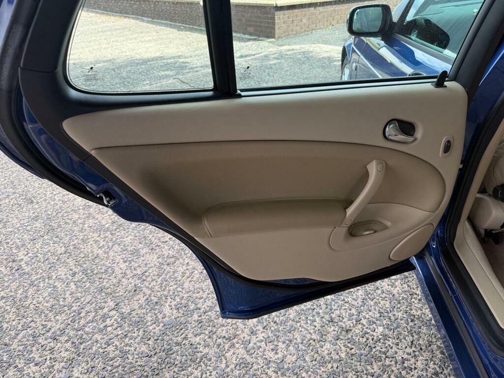 Saab 9-5 Estate 2002 Green #33