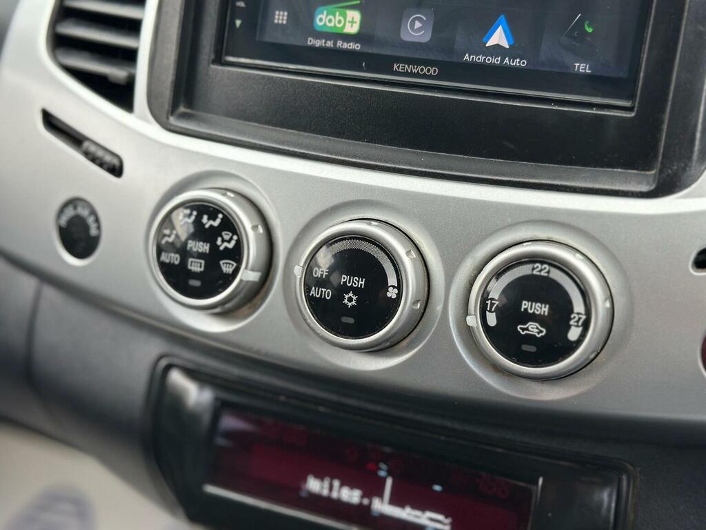 Mitsubishi L200  Grey #18