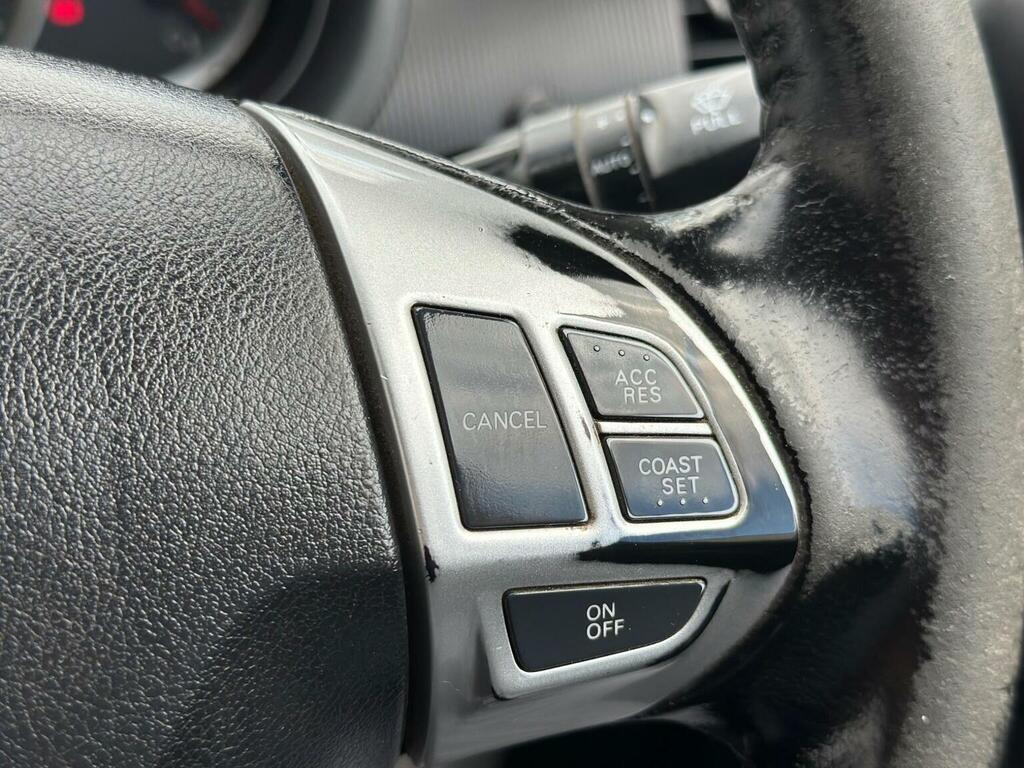 Mitsubishi L200  Grey #15