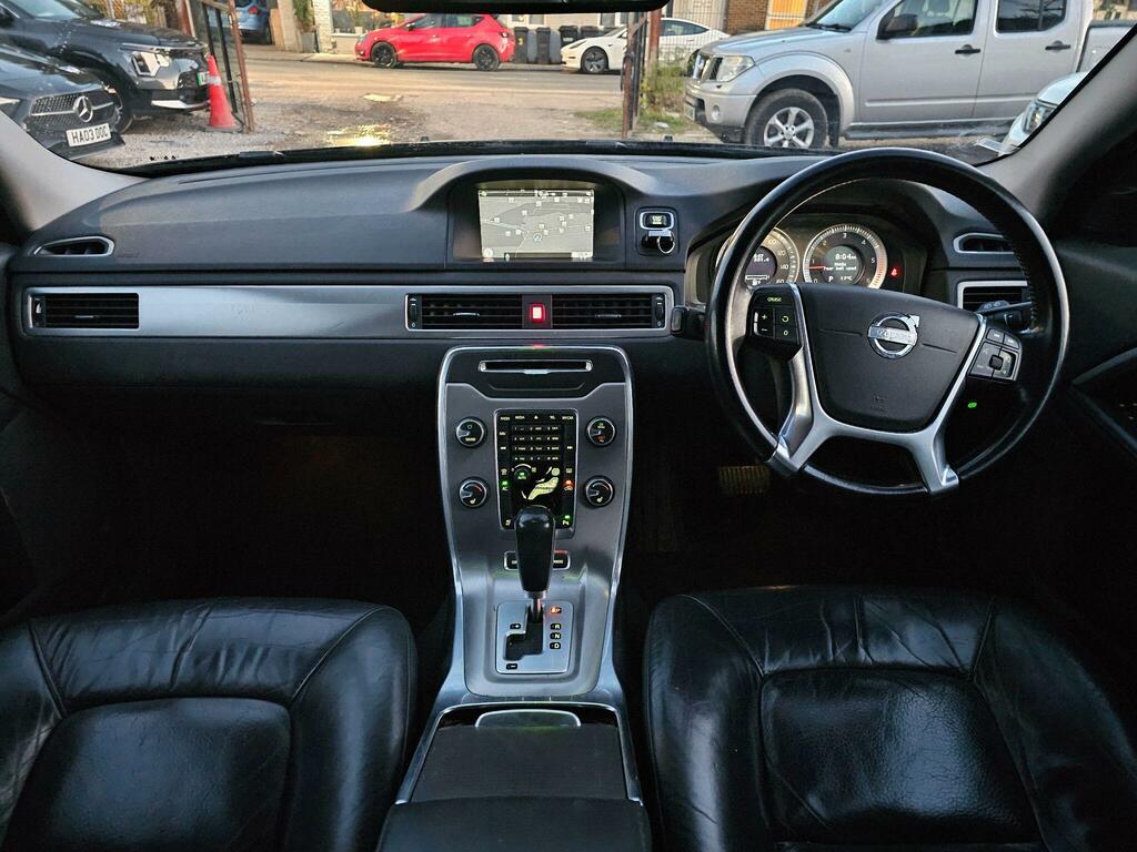 Volvo V70 Se Lux Black #2