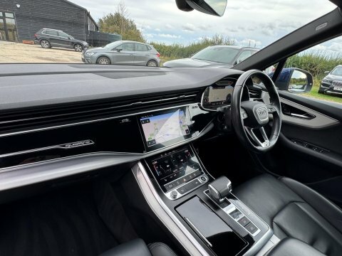 Audi Q7 3.0 Tdi V6 Blue #4