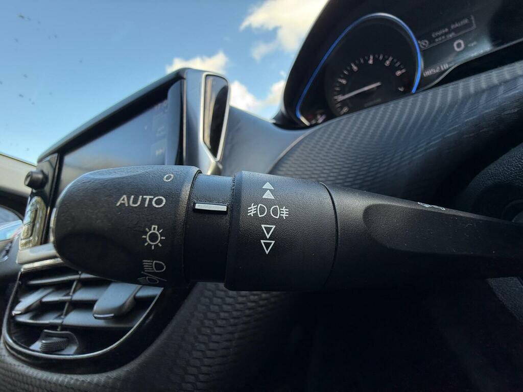 Peugeot 2008 Ss Gt Line Black #32