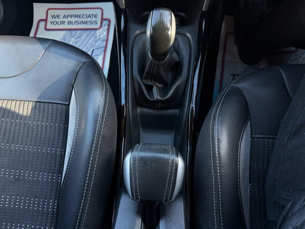 Peugeot 2008 Ss Gt Line Black #42