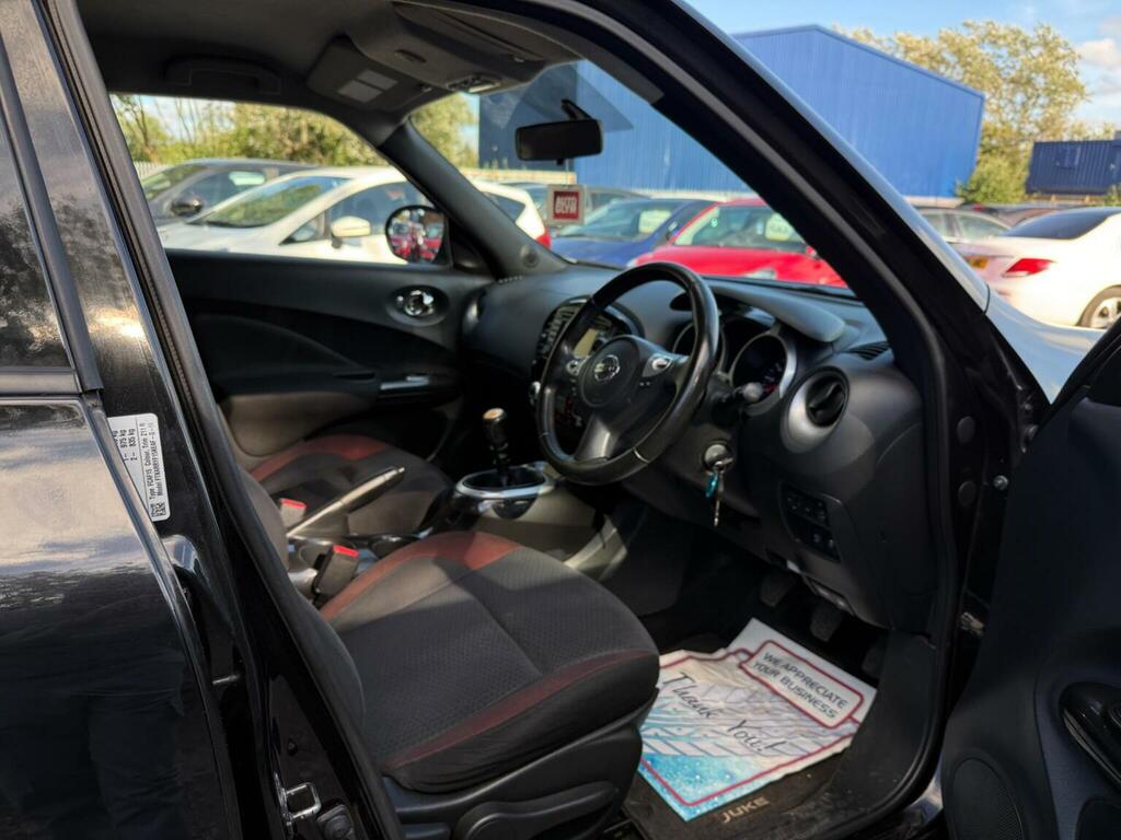 Nissan Juke 1.6 Acenta Premium 117 Bhp White #11