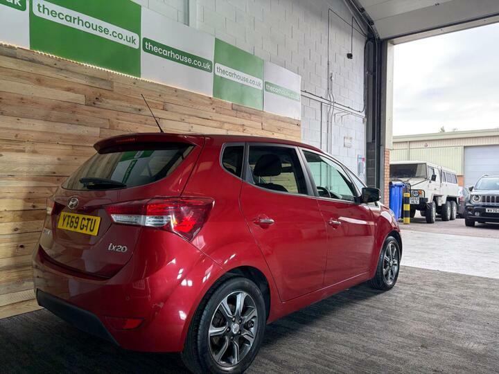 Hyundai Ix20 Mpi Se Silver #21