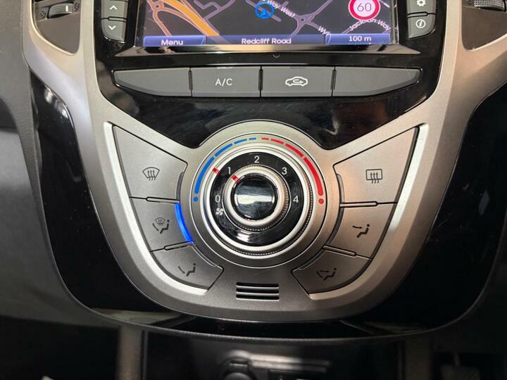 Hyundai Ix20 Mpi Se Silver #32
