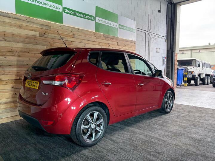 Hyundai Ix20 Mpi Se Silver #22