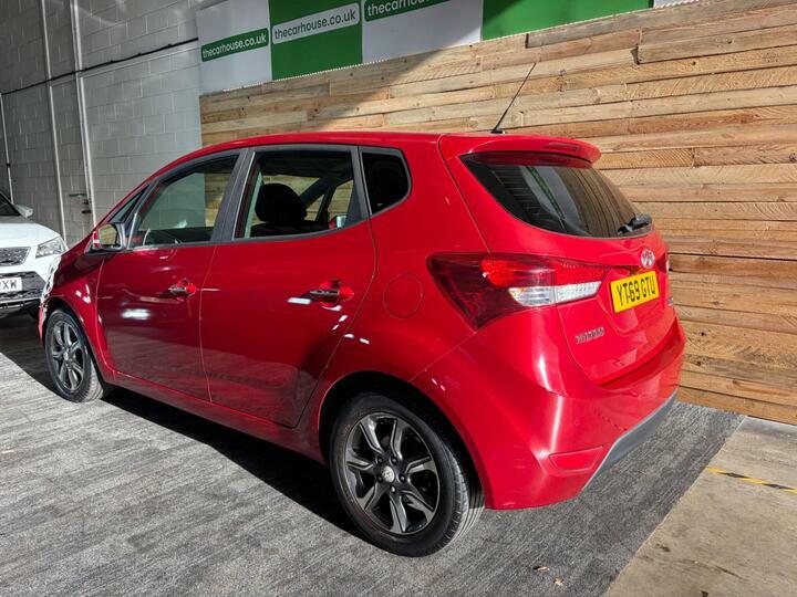 Hyundai Ix20 1.6 Premium Nav Euro 6 Red #4