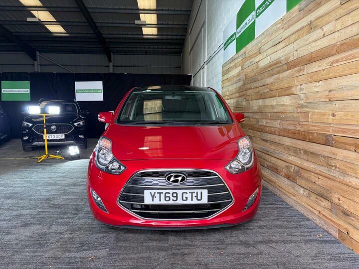 Hyundai Ix20 1.6 Premium Nav Euro 6 Red #2