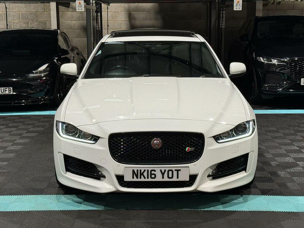 Jaguar XE 2.0D R-sport Euro 6 Ss White #2