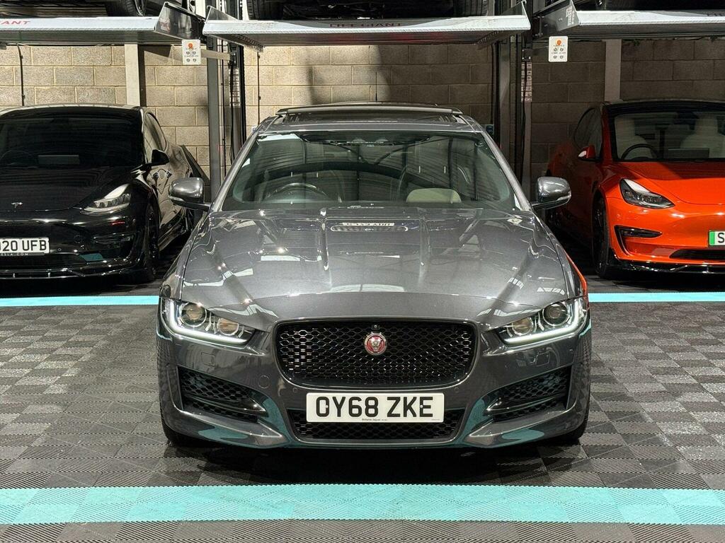 Jaguar XE 2.0I Gpf R-sport Euro 6 Ss Grey #2