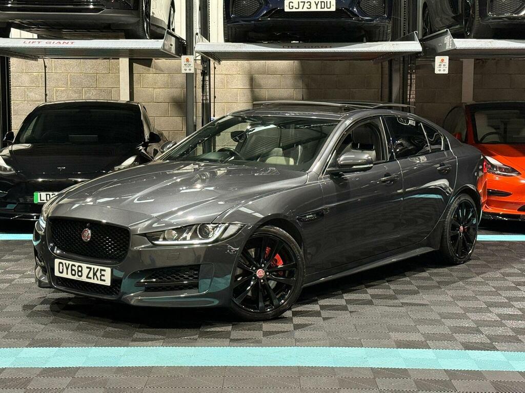Jaguar XE 2.0I Gpf R-sport Euro 6 Ss Grey #3