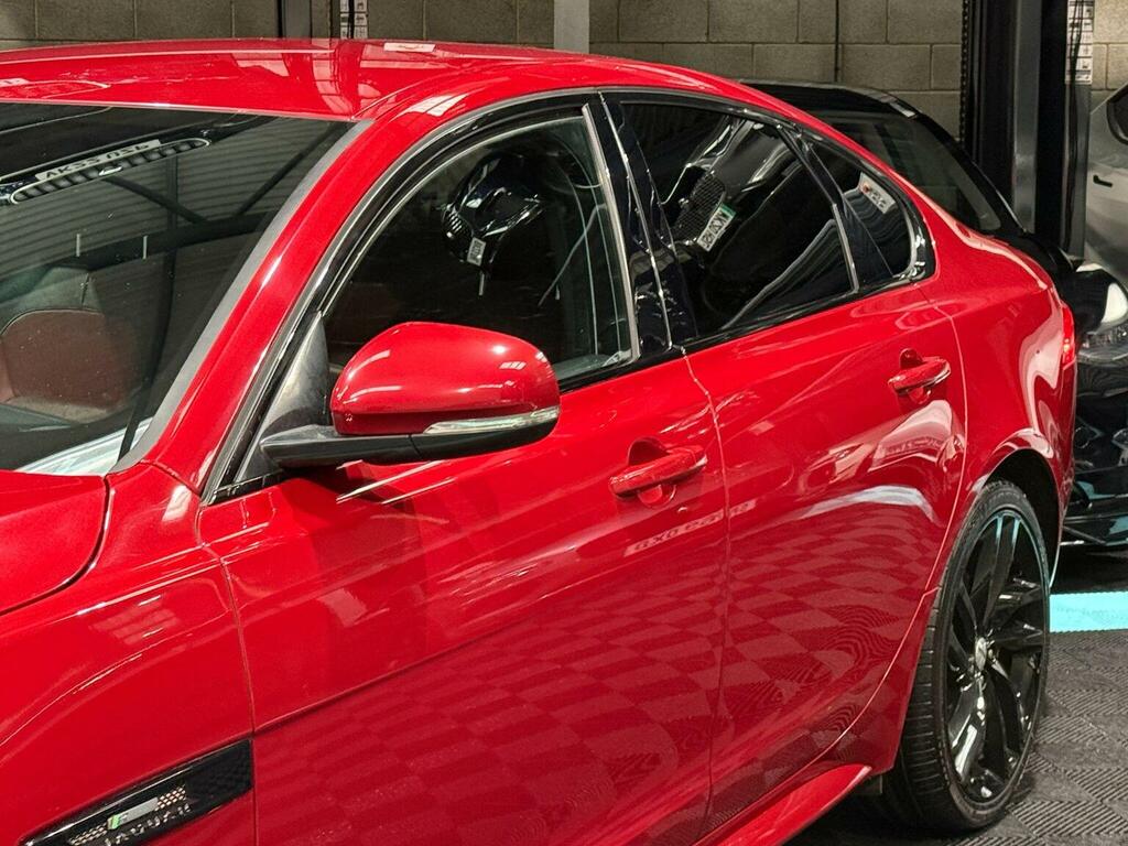 Jaguar XF 3L S White #12