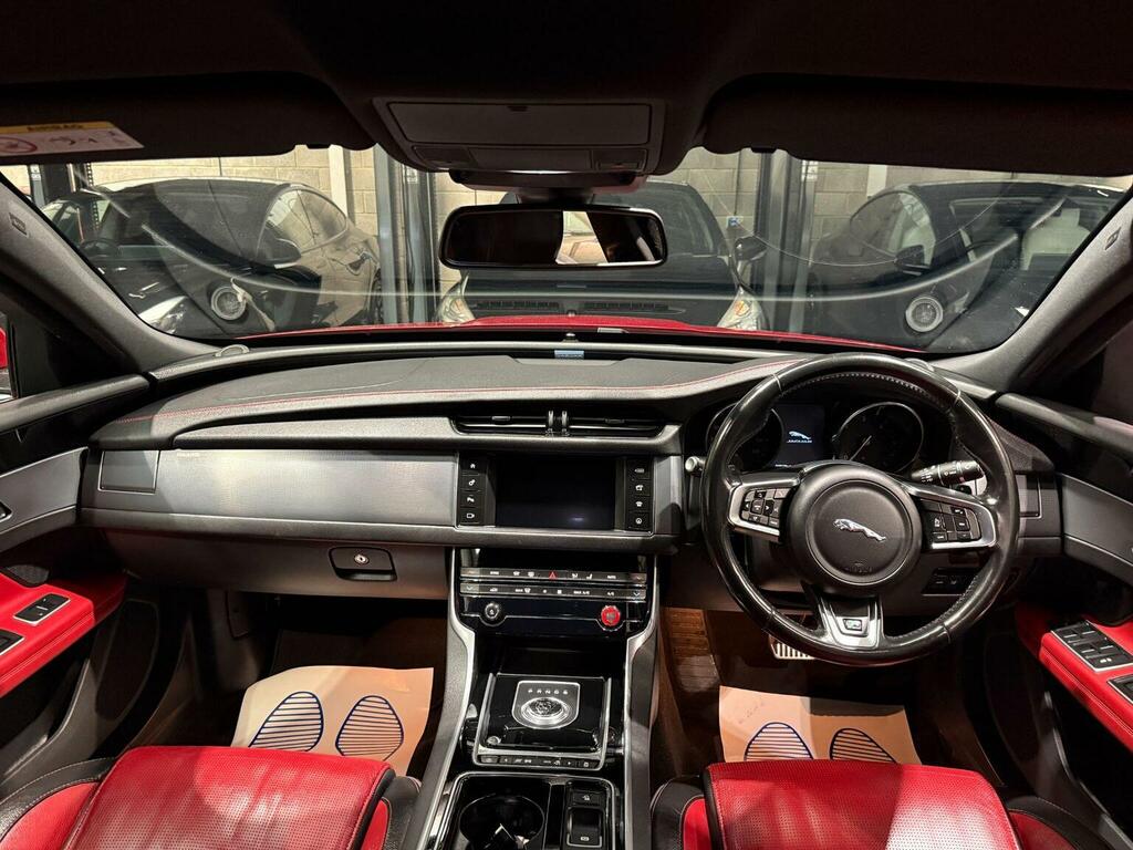 Jaguar XF 3L S White #28