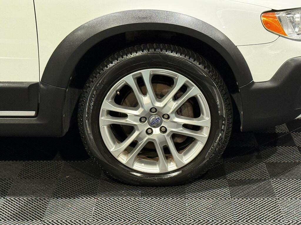 Volvo XC70 Se Lux White #14