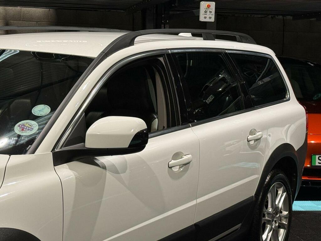 Volvo XC70 Se Lux White #11