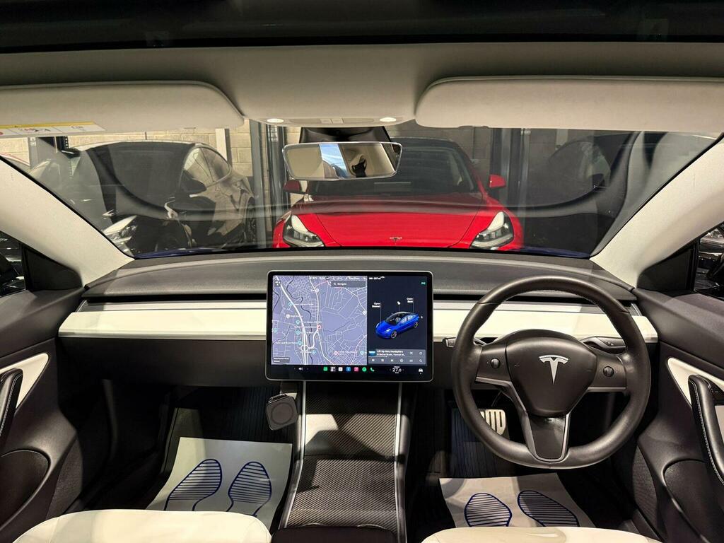 Tesla Model 3 Standard Range Plus Saloon Rwd Black #47