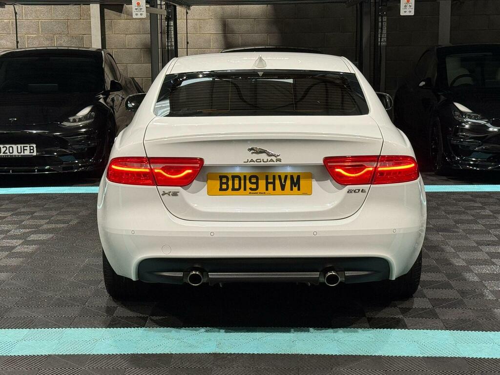 Jaguar XE 2.0I Gpf R-sport Euro 6 Ss White #6