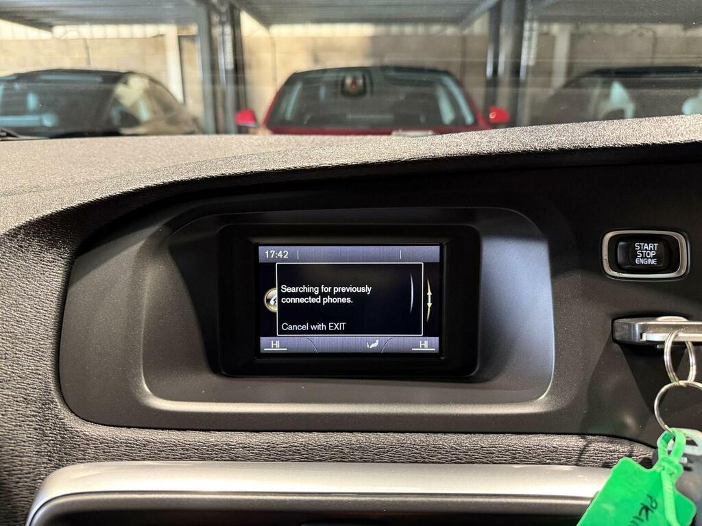 Volvo V40 2.0 D2 Se Lux Nav Euro 6 Ss 5... Silver #45