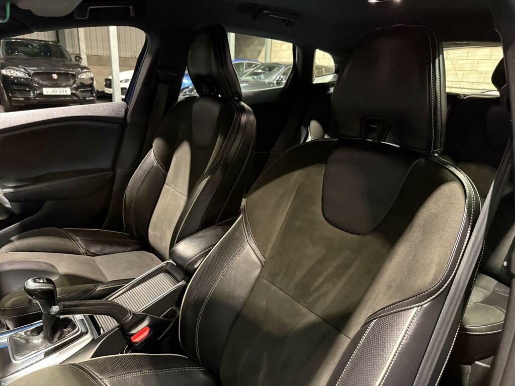 Volvo V40 2.0 D2 Se Lux Nav Euro 6 Ss 5... Silver #34