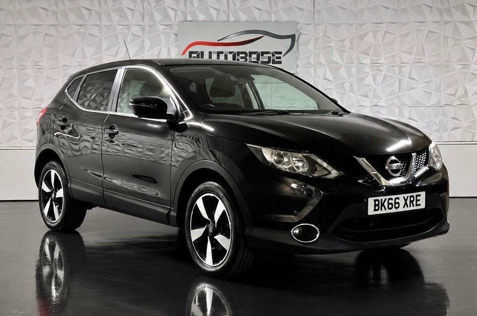 Nissan Qashqai N-connecta Black